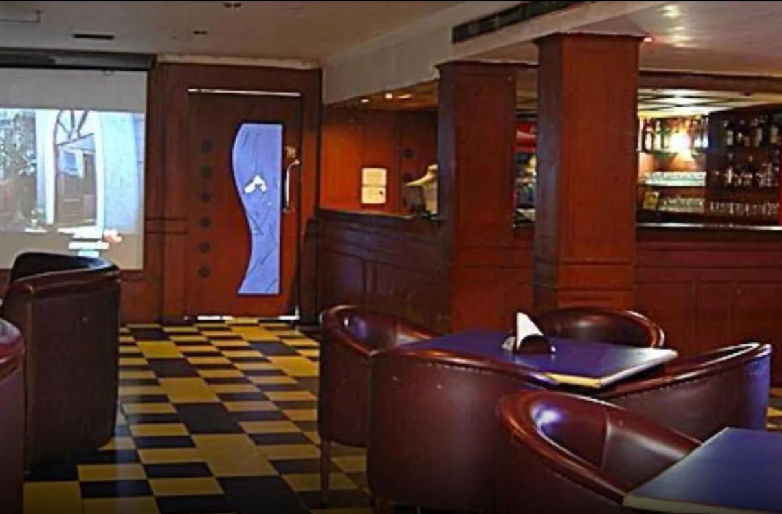 Hotel Comfort Chennai Exterior photo