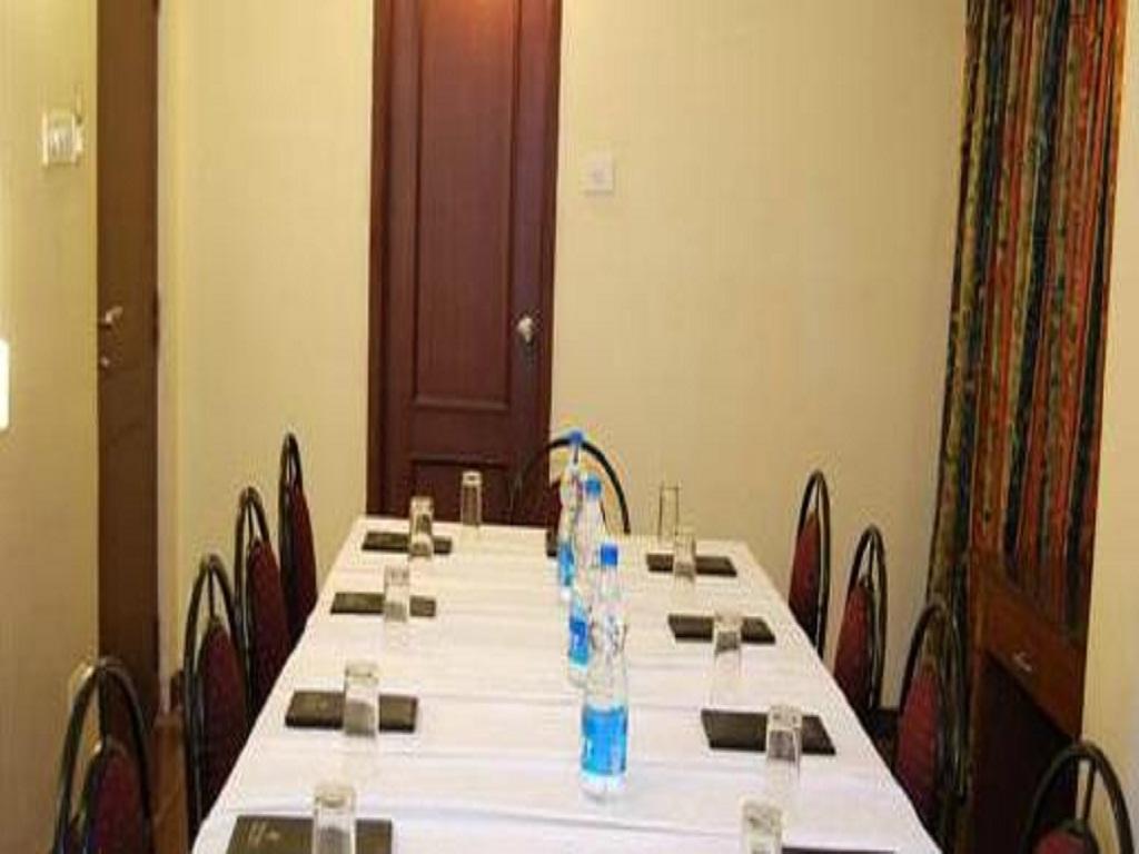 Hotel Comfort Chennai Exterior photo